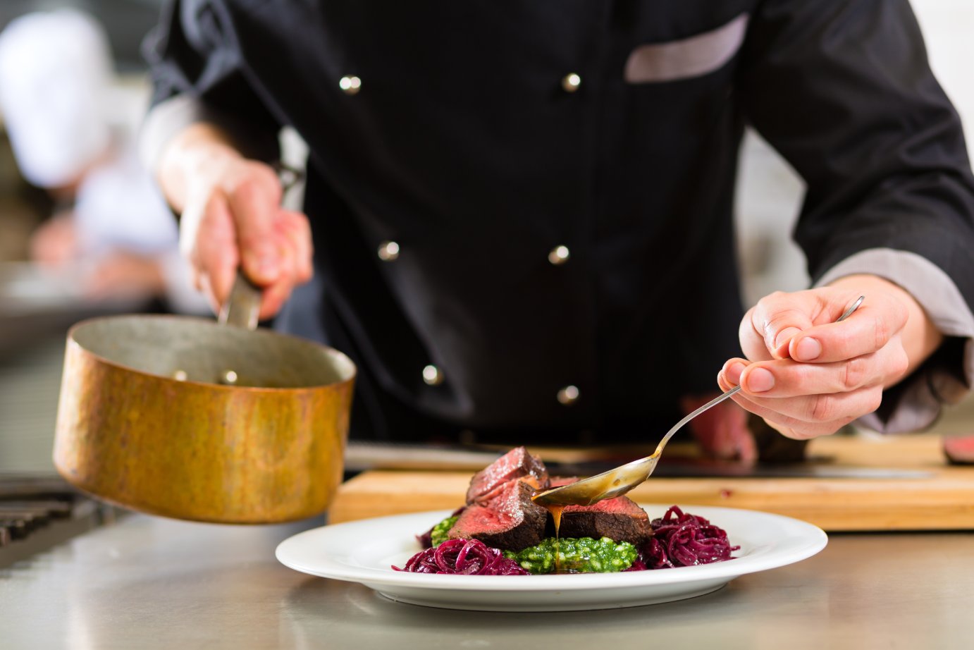 Ristorante in centro storico con piatti tipici a Bologna
